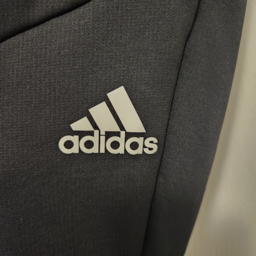 ADIDAS - Picture 3 of 4